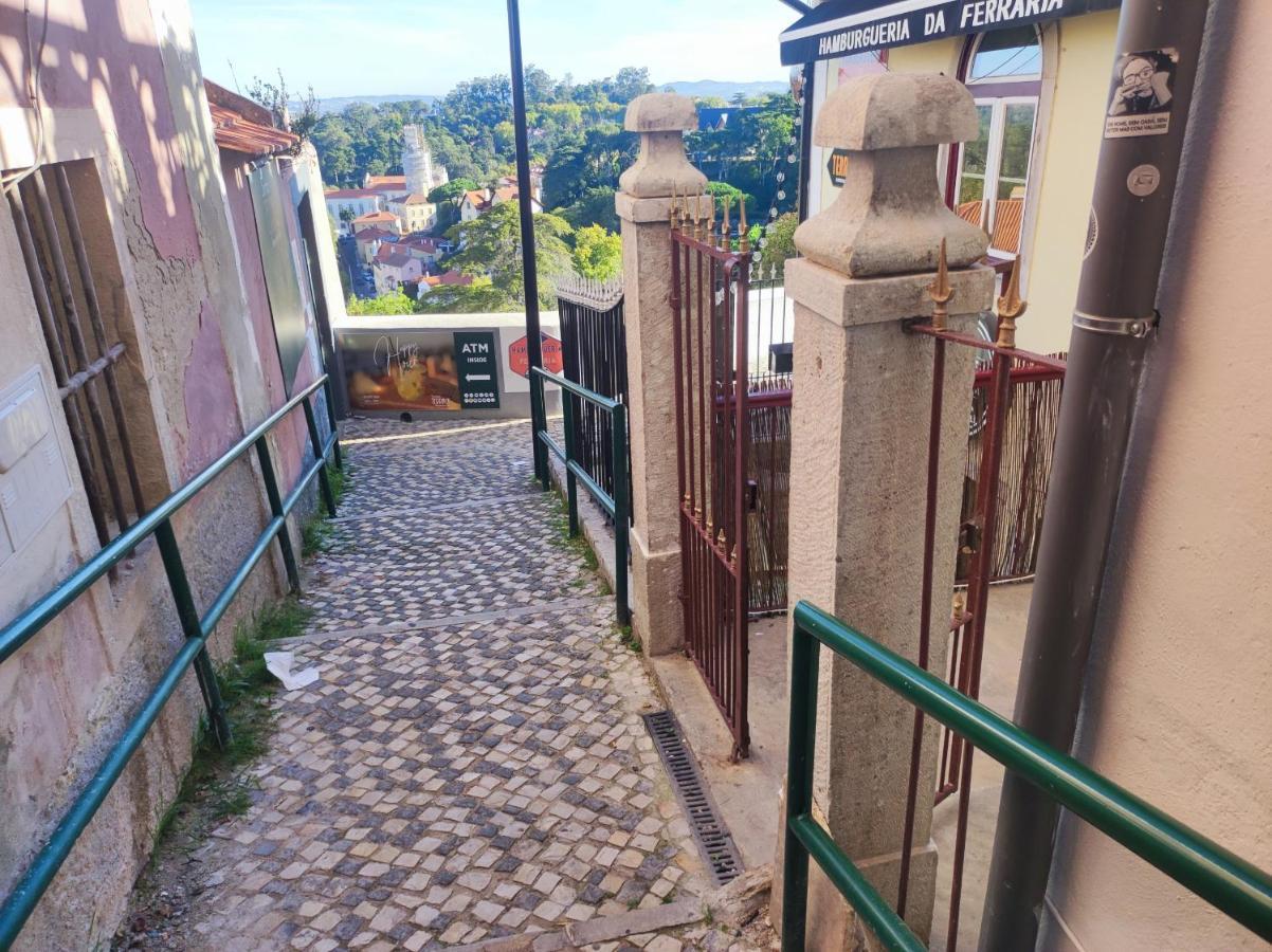 Sintra, T2 In Historic Center With Palace Views, Синтра Екстериор снимка